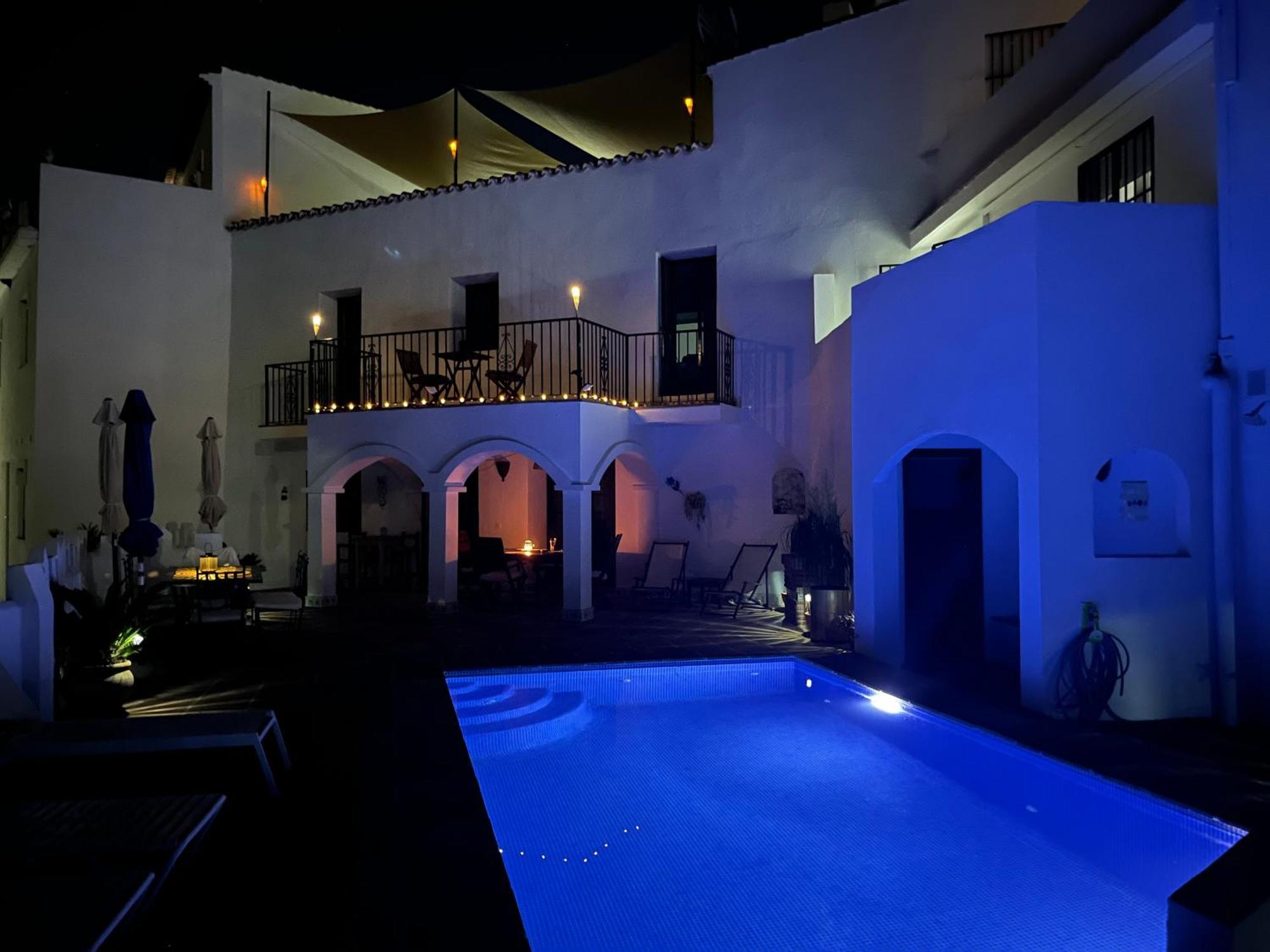 Villa Casa Del Leon à Istán Extérieur photo