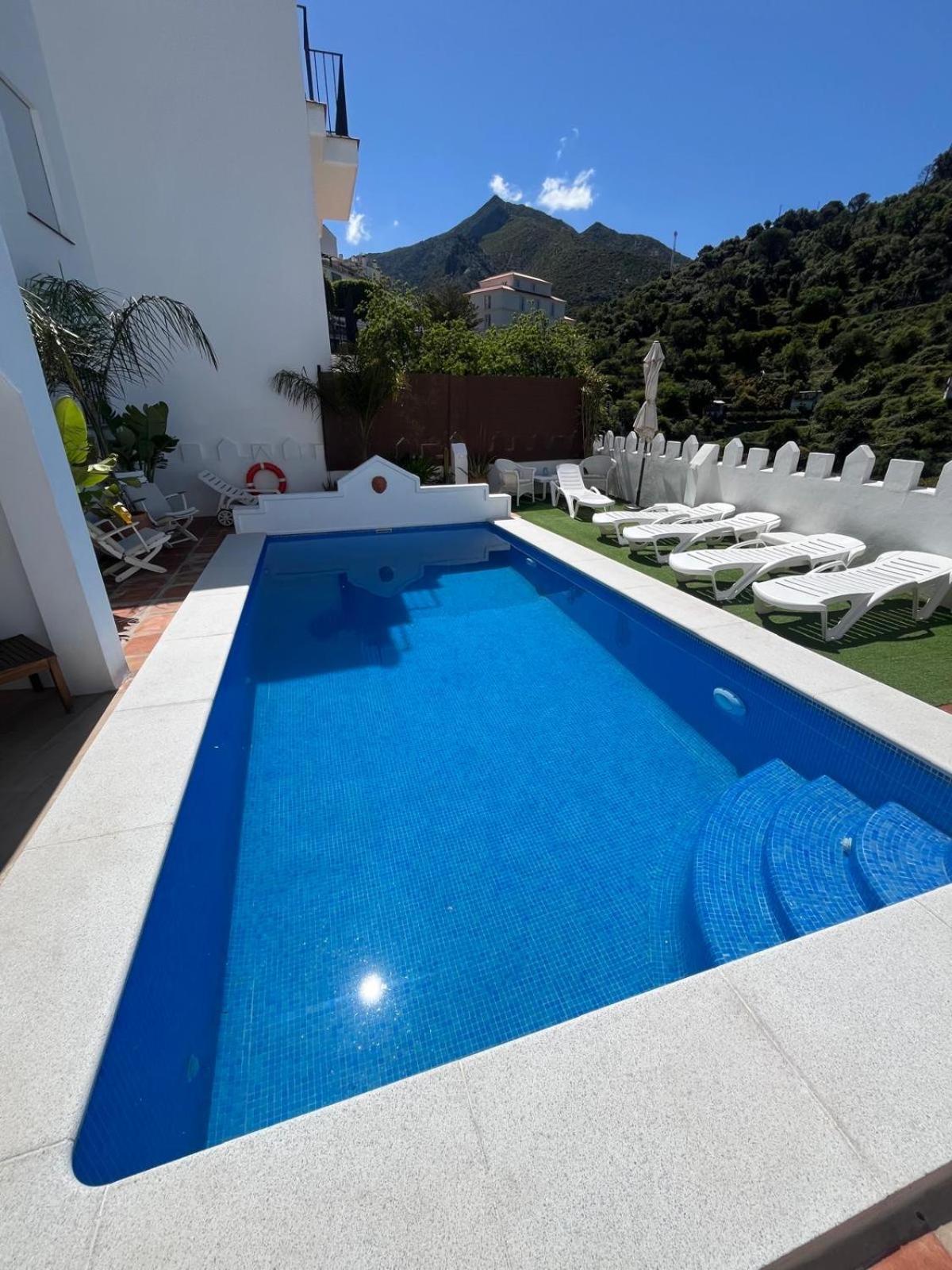 Villa Casa Del Leon à Istán Extérieur photo